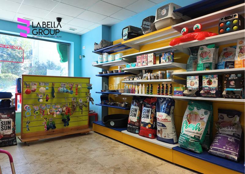 Foto c34235ed-18a8-4753-9167-b23edfa45073. Local comercial  de 333 m² en pleno centro en Marín