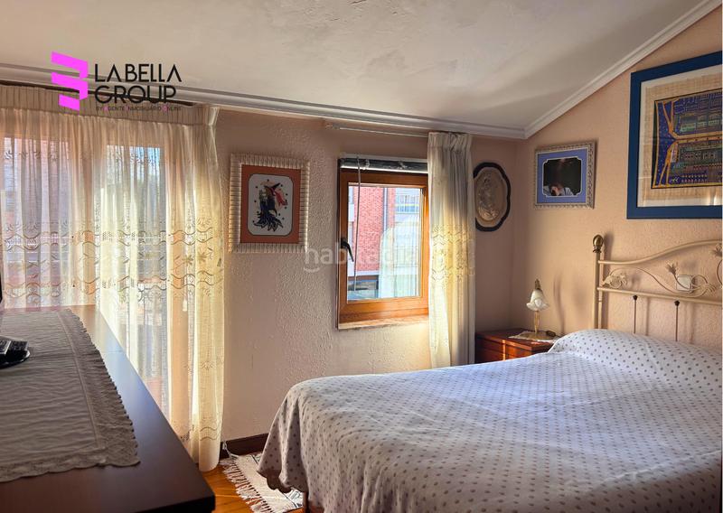 Foto d153b669-801c-4c80-9219-aef19fa43262. Etagenwohnung mit heizung in Alisal - San Román Santander