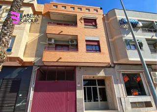 Pis  Calle la purísima. Piso en catral, alicante