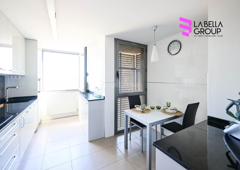 Foto 24ca8545-4f00-47ca-b6e4-0f3a49982861. Pis amb calefacció aparcament piscina a La Cava - Fardachón Logroño