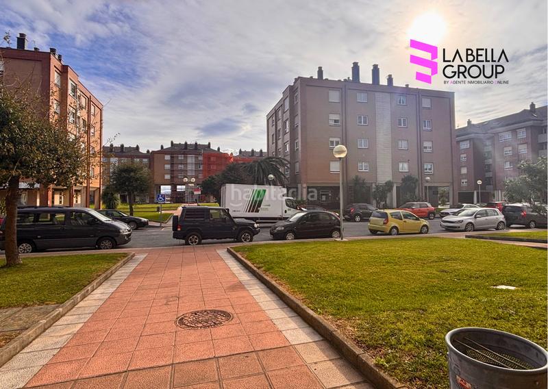 Foto 5d1fdf10-7314-421f-988c-a52a67bc4bb1. Flat with heating parking in Peñacastillo - Nueva Montaña Santander