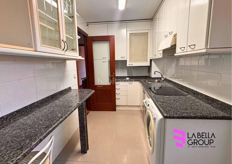 Foto 614d91e4-0dfb-48bc-9106-7454f6fc5282. Flat with heating parking in Peñacastillo - Nueva Montaña Santander