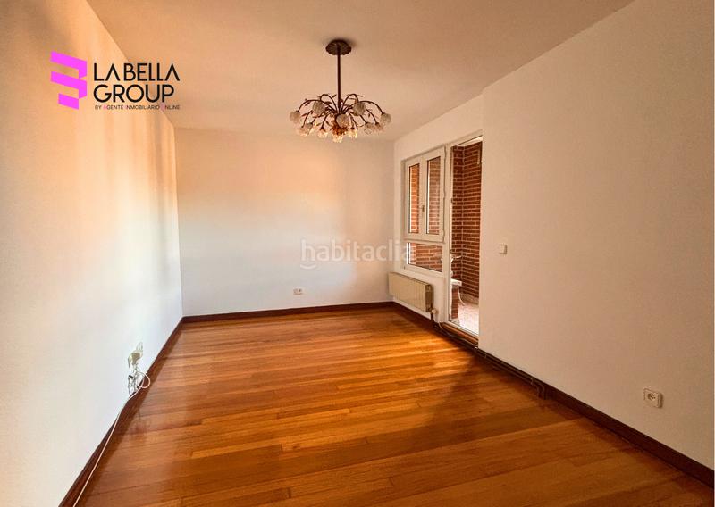 Foto a1d03367-f1df-47b2-bc5c-236e184ccfbe. Flat with heating parking in Peñacastillo - Nueva Montaña Santander