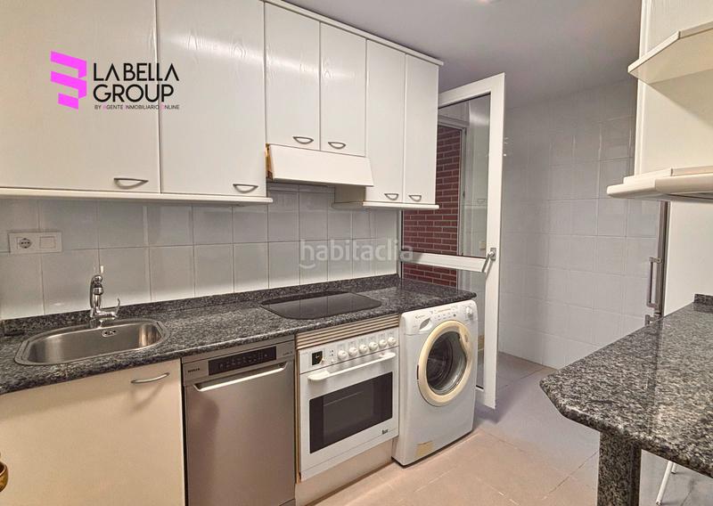 Foto be51a2aa-94a0-49b6-8c0b-eeb8843c33f2. Flat with heating parking in Peñacastillo - Nueva Montaña Santander