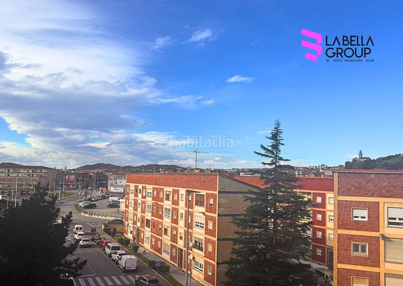 Foto bec537bf-39ba-48a6-8902-b24aa0e6425f. Flat with heating parking in Peñacastillo - Nueva Montaña Santander