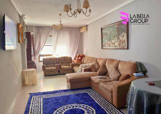 Pis  Calle romero. ¡oportunidad única en pleno centro de navalmoral de la mata! baj