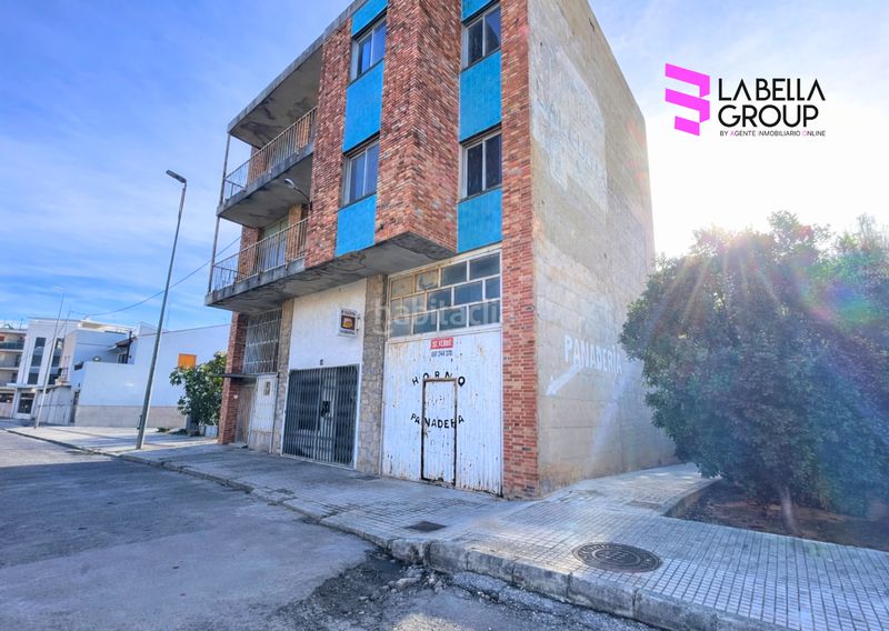 Foto 8c404e17-af09-4a92-80f2-7c5be7311205. Local comercial a Alcúdia de Crespins (l´)