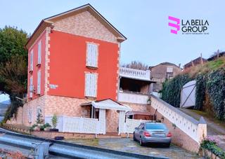 Chalet  Lugar trelles. Casa o chalet pareado con 3 viviendas independientes en trelles-