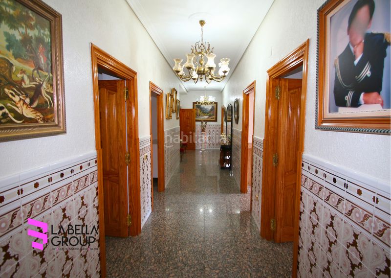 Foto 624fe0e2-8f36-4438-adf1-d41e1894c23d. Casa amb xemeneia piscina a Orellana la Vieja