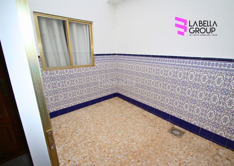 Foto 6b2a5e52-6fde-4f23-b55a-56bd59068cdd. Casa amb xemeneia piscina a Orellana la Vieja
