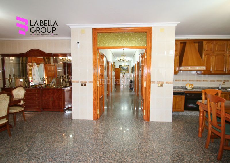 Foto 6bb19632-dde8-4731-89e6-09c9be89fd7d. Casa amb xemeneia piscina a Orellana la Vieja
