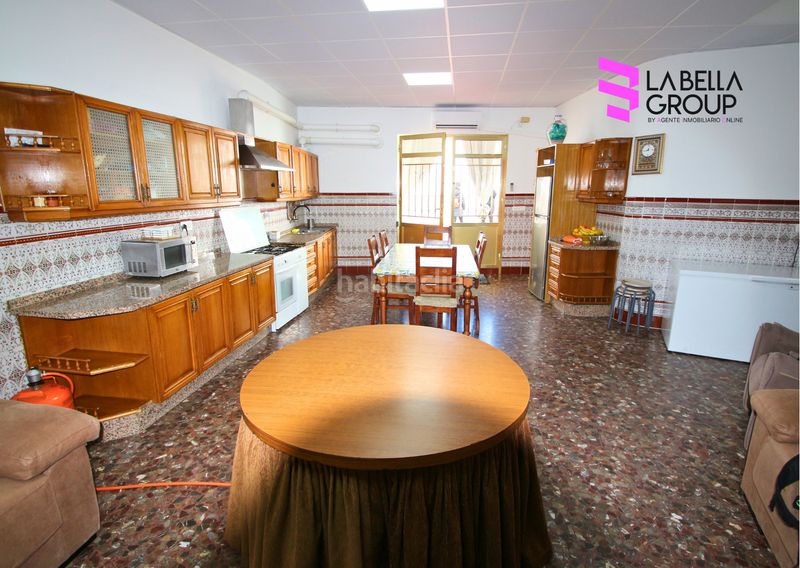 Foto b9cedb73-c3d4-49df-bedc-d9dc6b3b6910. Casa amb xemeneia piscina a Orellana la Vieja