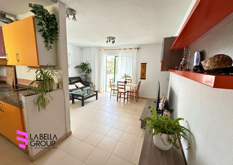 Foto 97183e4a-2aca-4abe-94cf-bc77b5ef05a1. Dúplex amb piscina a Costa del Silencio Arona