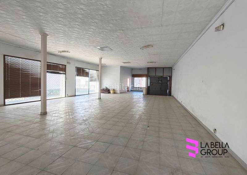 Foto 04993d90-b545-4576-9633-b5c3b1521ba5. Local comercial local + semisótano de 440 m² aprox. en zona de paso en el viso, ideal negocio en Viso (El)