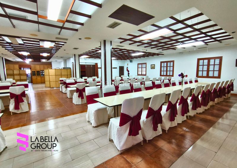 Foto d87cd24c-0355-47dd-803f-4573642ba649. Edificio in Vega de Espinareda