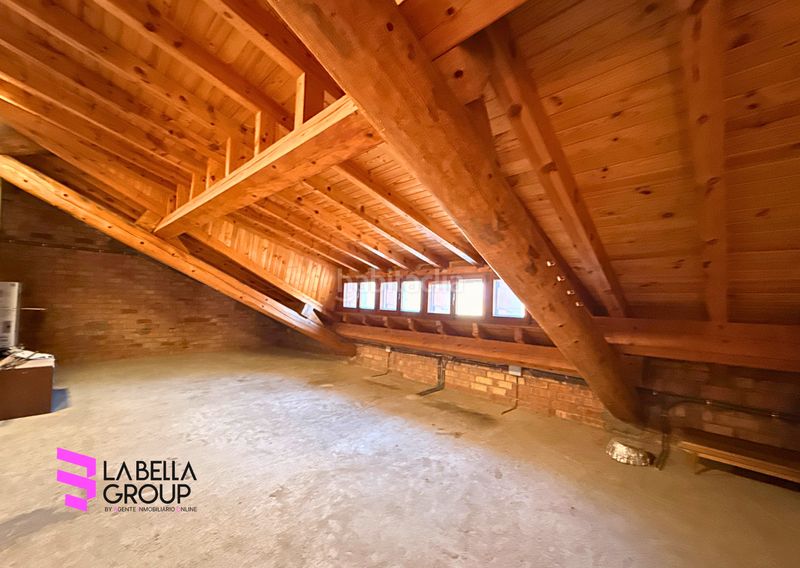 Foto 5516674d-0389-449b-b22d-62f8a34da074. Casa amb xemeneia calefacció aparcament a Rialp
