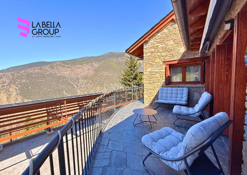 Foto aadddde9-f5e2-4677-bd6f-3deef27b45ca. Casa amb xemeneia calefacció aparcament a Rialp