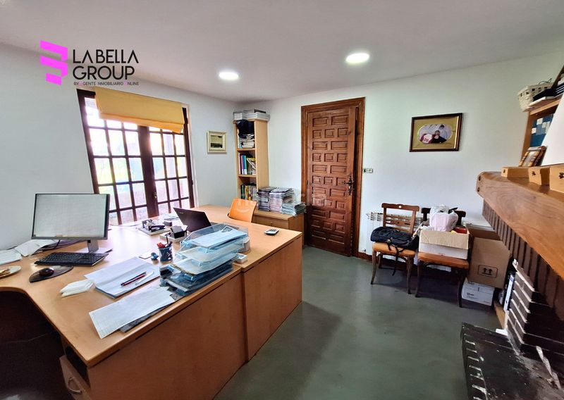 Foto 5bc2fb03-7db9-43b2-981d-ff9112979587. Casa amb xemeneia calefacció aparcament piscina a Ciudad Rodrigo