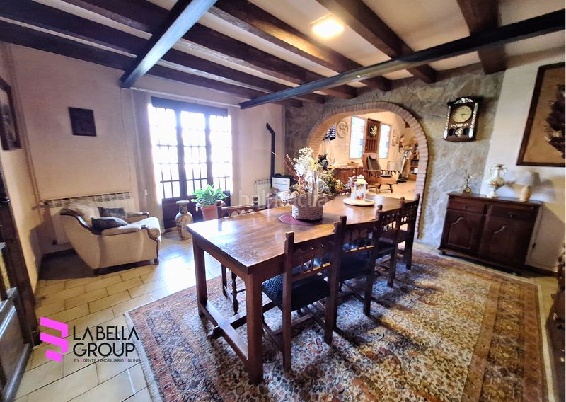 Foto 5da49e6a-d80b-4353-8984-bfef060e625e. Casa amb xemeneia calefacció aparcament piscina a Ciudad Rodrigo