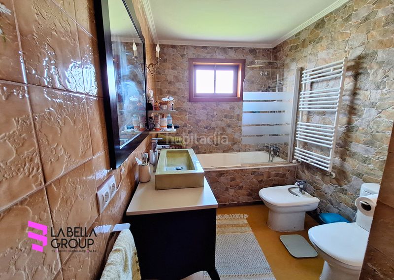 Foto 652637be-09ef-4d34-bbf6-739308c9e48f. Casa amb xemeneia calefacció aparcament piscina a Ciudad Rodrigo
