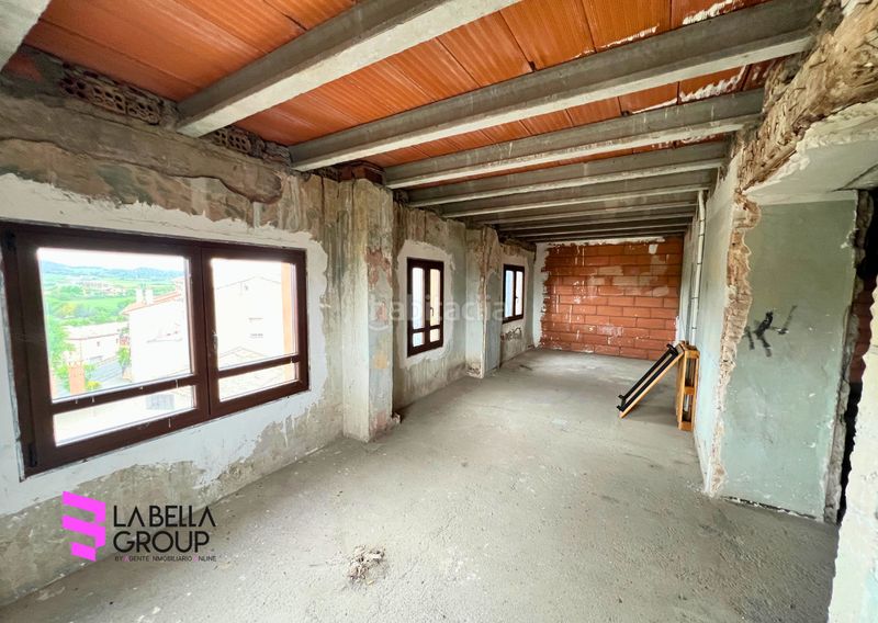 Foto ebf8e38a-bbbe-48dc-b29b-2326b07367d6. Edificio in Benabarre