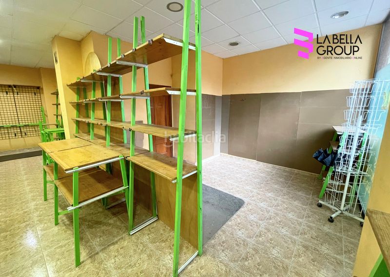 Foto f938e32c-878a-4ad1-a021-27c67f083235. Local comercial amb calefacció a Sama Langreo