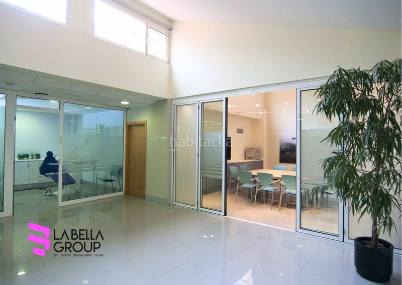 Foto 5eb7887a-2fda-4039-a613-d34c26829586. Local comercial amb calefacció a Vilapicina - Torre Llobeta Barcelona
