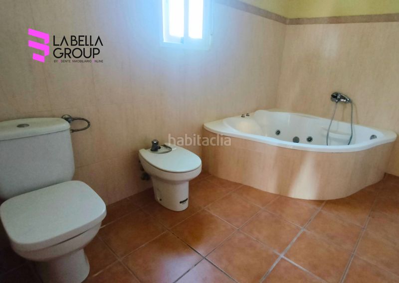Foto f6b048bf-0be9-4f86-a37d-77e220a9d76f. Xalet amb calefacció aparcament piscina a Aledo