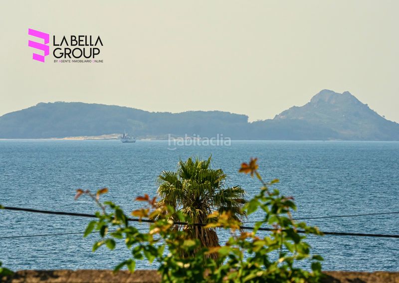 Foto cc40d6f6-6db3-4ba2-a01c-48b07a7987a4. Xalet amb xemeneia calefacció aparcament piscina a Vigo