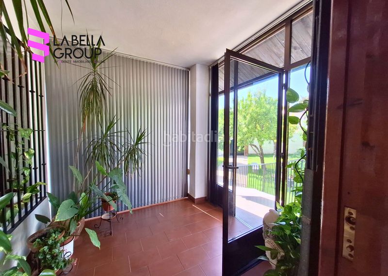Foto cfb52431-6269-439d-ac27-afeda5b5b336. Xalet amb xemeneia aparcament piscina a Andújar