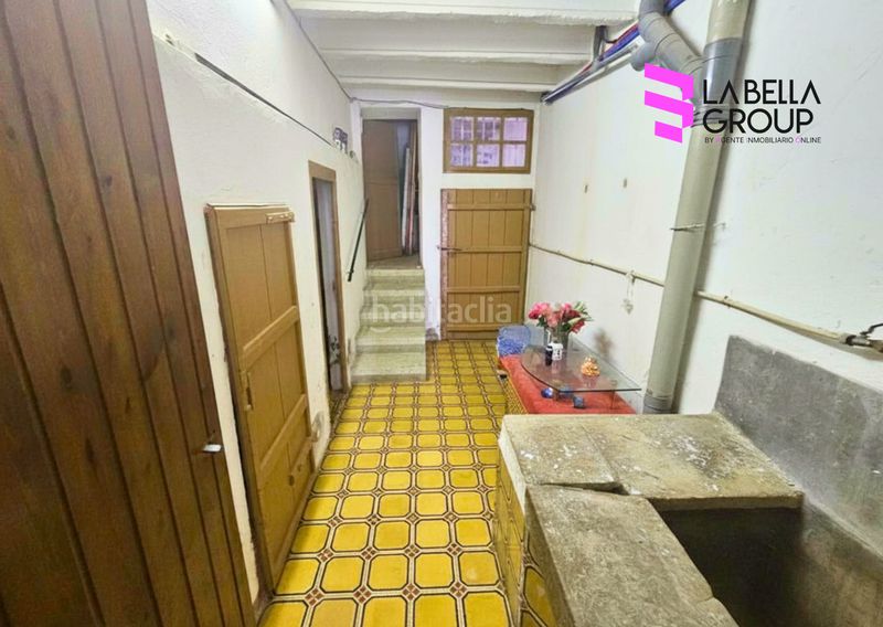 Foto 97ba4a28-d1fa-4eb1-8e24-8c64e1c409b3. Casa con parcheggio in Tornabous