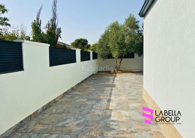 Foto ba390007-c6c9-4cb8-9b74-8dda9e557796. Xalet amb xemeneia calefacció aparcament piscina a Nuevo Baztán
