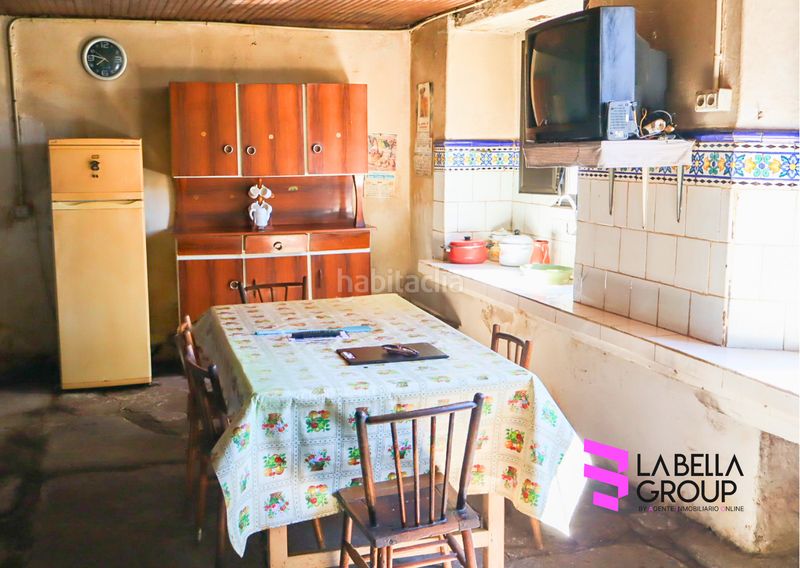 Foto 76bd83a0-c152-4c17-b51d-147b9850baaf. Casa en Friol