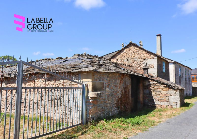 Foto e8f7219c-4dae-45d6-9259-0b9333231e41. Casa en Friol