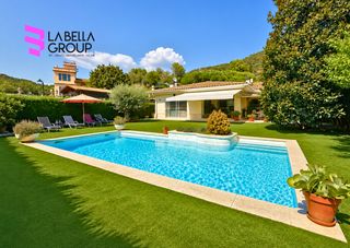 Chalet in Teià. Chalet en teià (barcelona)
