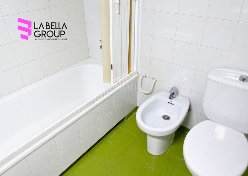 Foto cc431faa-bf24-437d-8205-f0534ed0eb0b. Dúplex amb calefacció a Vila de Gràcia Barcelona