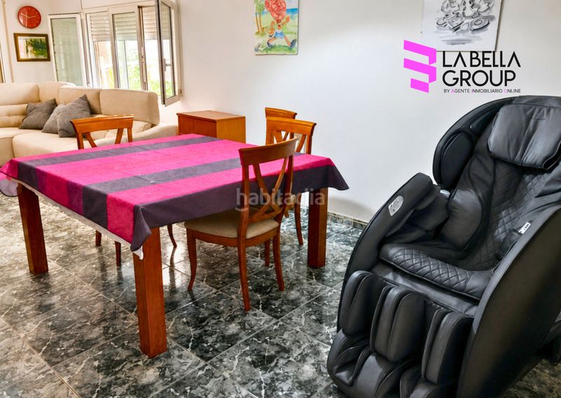 Foto 0e1a82c1-fc36-4d92-a988-1b3cf62999ae. Chalet with fireplace heating parking pool in Castellvell del Camp