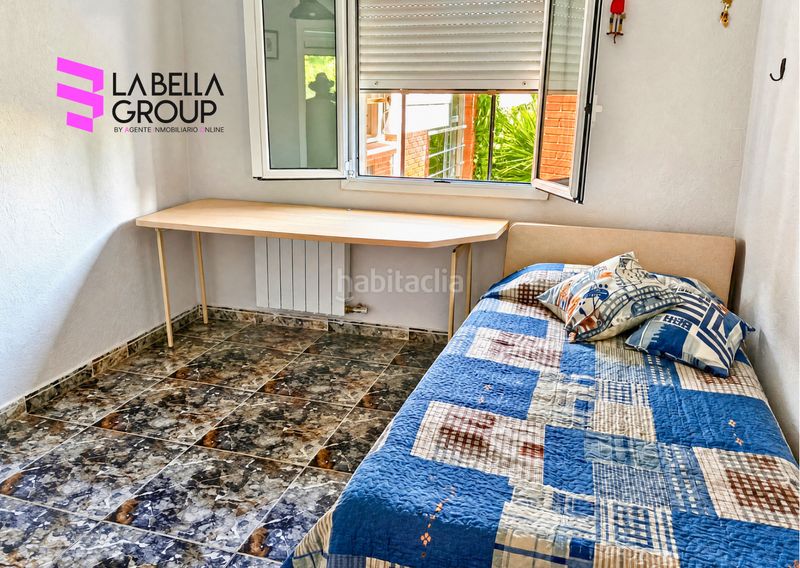 Foto c282454d-e691-4372-8eb9-f59f3fafc60b. Chalet with fireplace heating parking pool in Castellvell del Camp