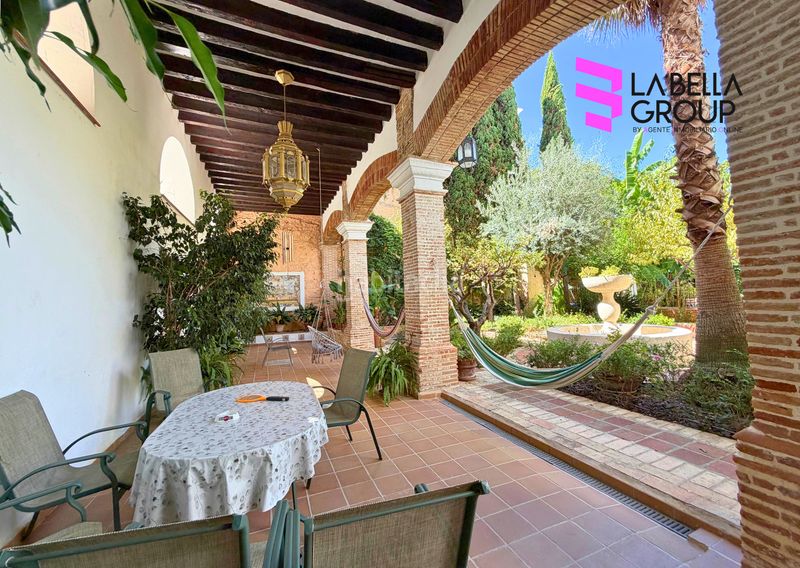 Foto 1d1ac8e5-7b5d-46cb-b3aa-b873b92a4048. Casa aparellada amb xemeneia aparcament piscina a Xàtiva