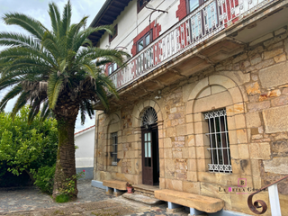 Chalet  Calle aurelio diez. Maravilloso chalet en venta en renedo