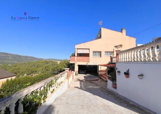 Casa in Canyelles. Casa unifamiliar en canyelles