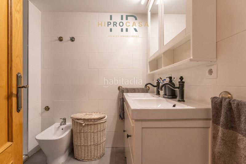 Foto 2affc87e-cca7-4209-9aed-f54fa46ad655. Pis amb calefacció aparcament a Vila-seca poble Vila-seca