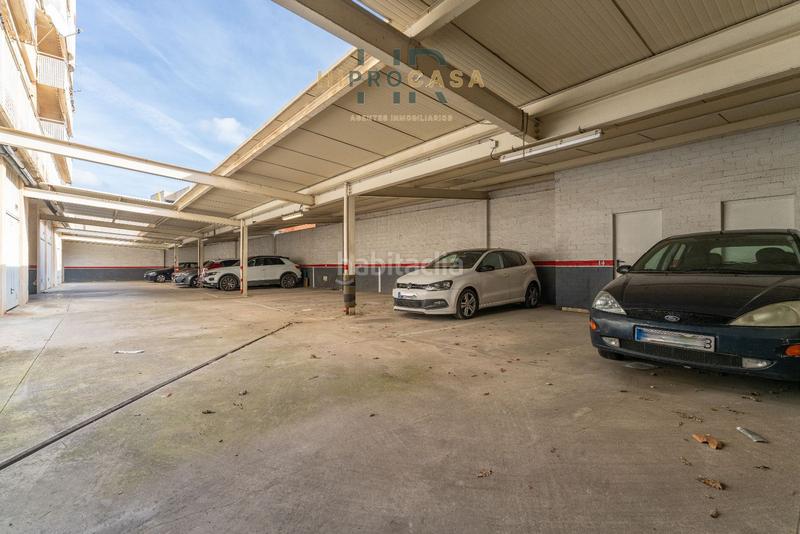 Foto 3cf7d9d4-72d2-49ca-815f-6e95b077ee5b. Pis amb calefacció aparcament a Vila-seca poble Vila-seca