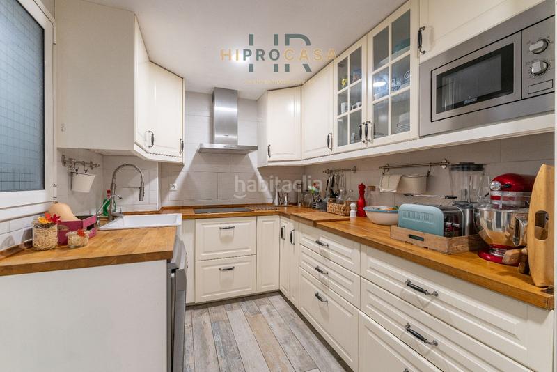 Foto 7a5f3e60-1346-48f8-b0e1-a0506b063a63. Pis amb calefacció aparcament a Vila-seca poble Vila-seca