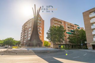 Flat  Paisos catalans. Piso 4 habitaciones en el centro de reus