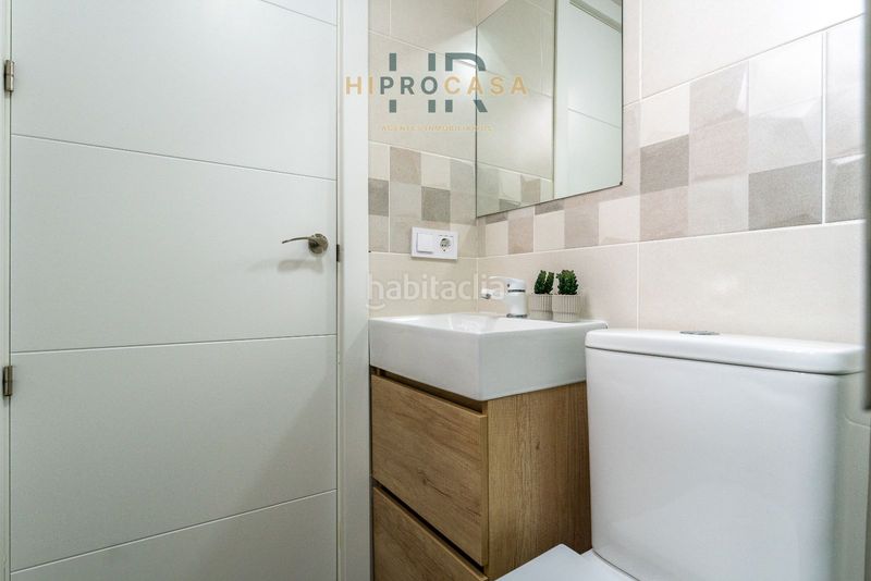 Foto 8b8f0e92-7dfb-4e41-94ab-cea741135c81. Casa amb aparcament a Riudoms