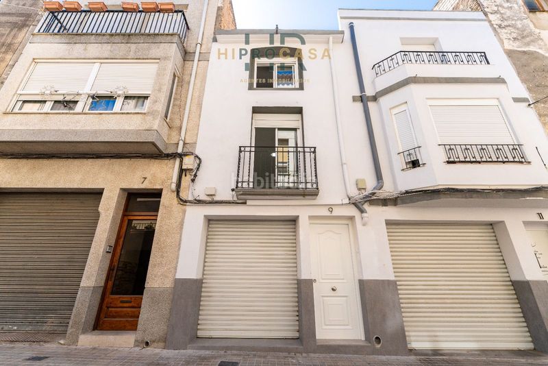 Foto c6015035-bda7-4a3e-bd39-a5e04259a201. Casa amb aparcament a Riudoms