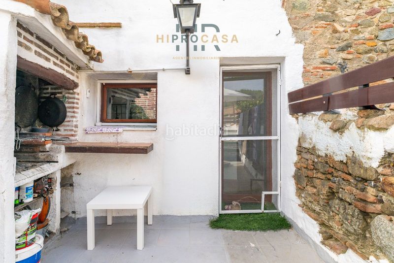 Foto 0c776085-e3a1-4699-befa-b0b770c5c6b2. Casa amb piscina a Vilanova d´Escornalbou