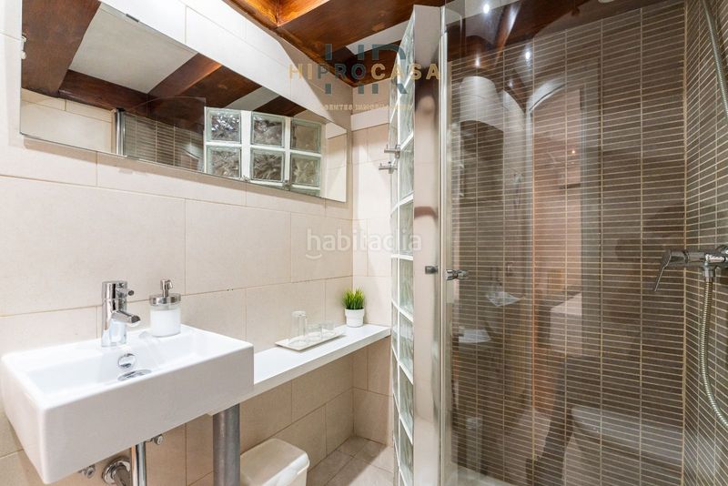 Foto 986e672f-0f2b-4b2a-9759-2e3282206d1e. Casa amb piscina a Vilanova d´Escornalbou