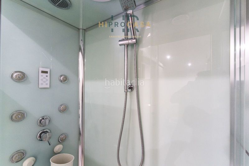 Foto f36e86df-45dd-4070-8777-126b1b1ddb50. Casa amb piscina a Vilanova d´Escornalbou